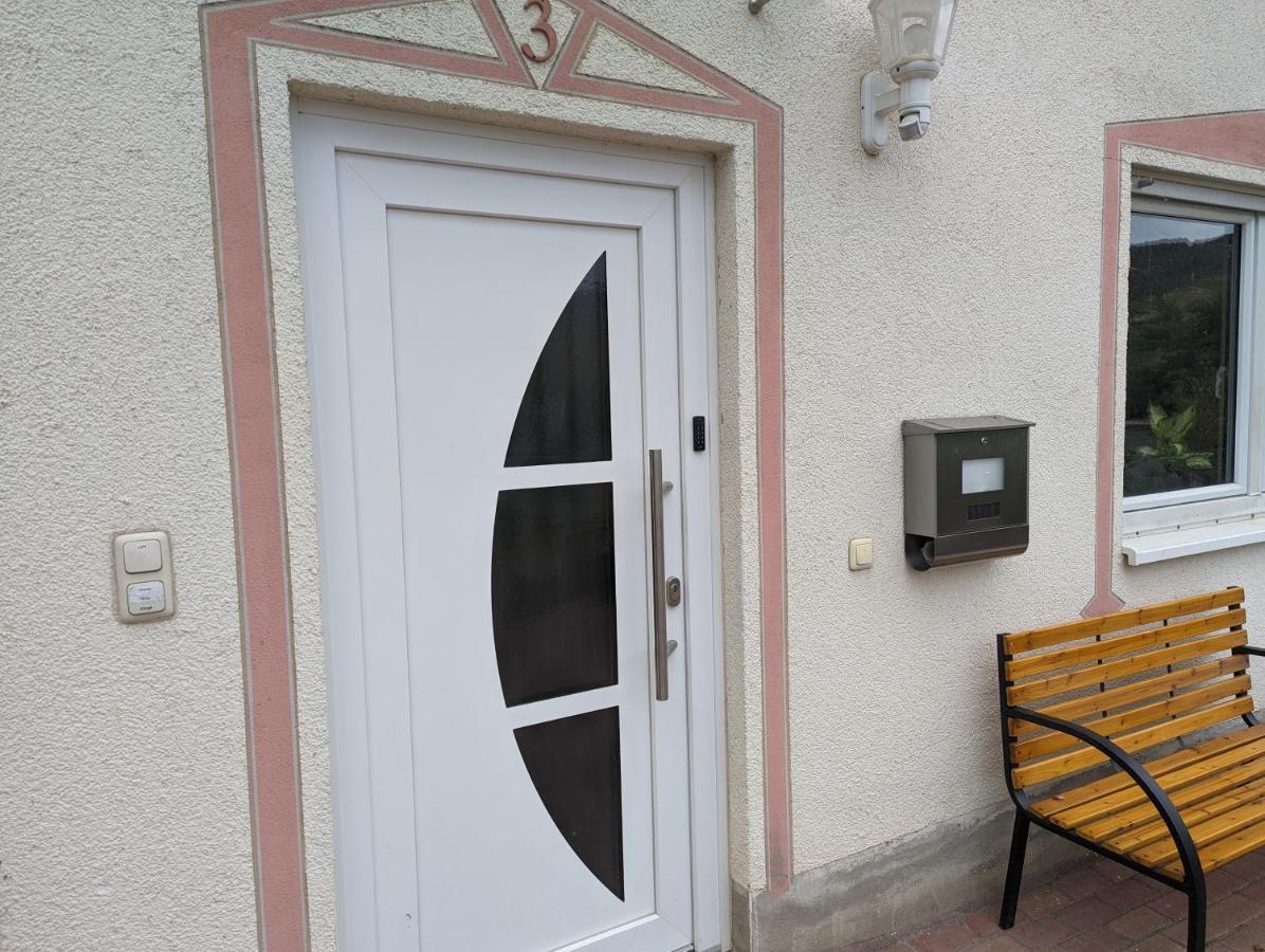 Ferienwohnung Rheinperle Niederheimbach ภายนอก รูปภาพ