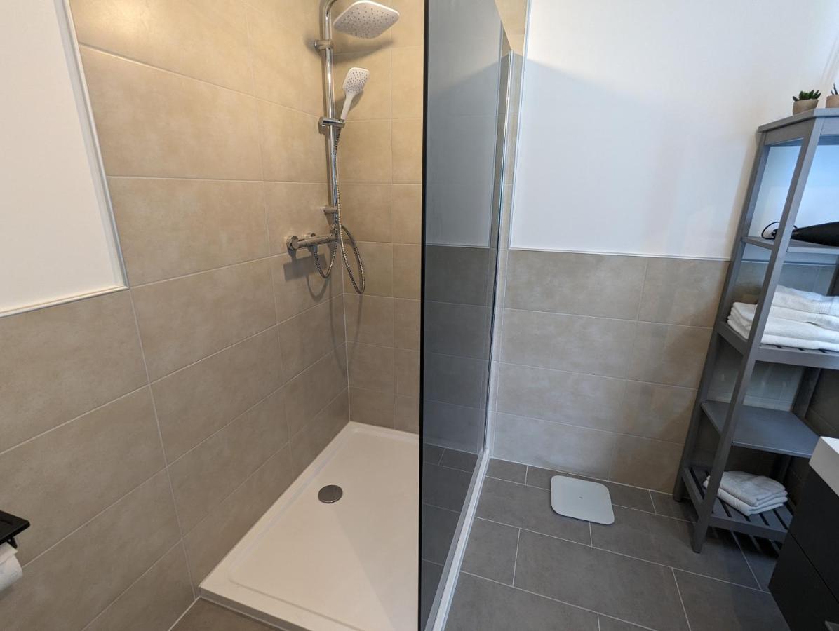 Ferienwohnung Rheinperle Niederheimbach ภายนอก รูปภาพ
